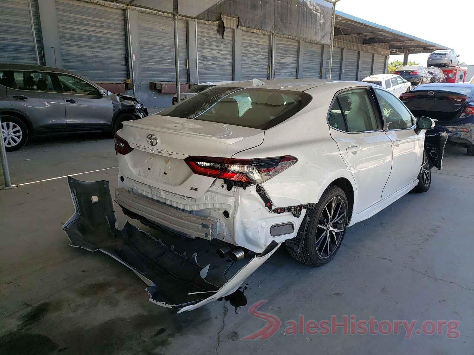 4T1G11AK8MU425218 2021 TOYOTA CAMRY