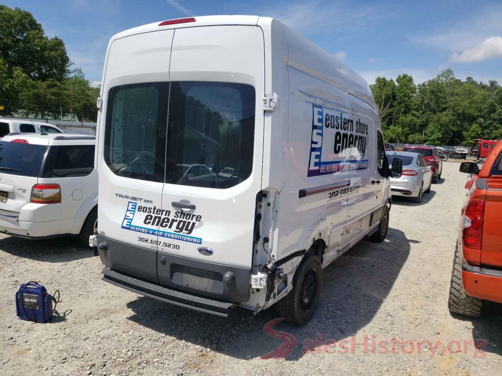 1FTYR2XM6HKB07681 2017 FORD TRANSIT CO