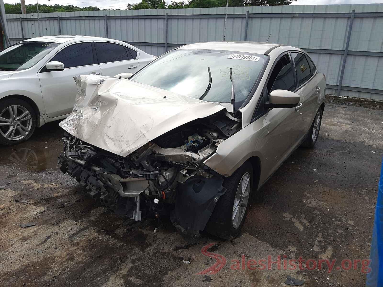 1FADP3F28JL275323 2018 FORD FOCUS