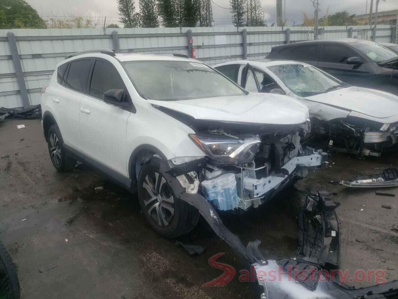 JTMZFREV3HJ701328 2017 TOYOTA RAV4