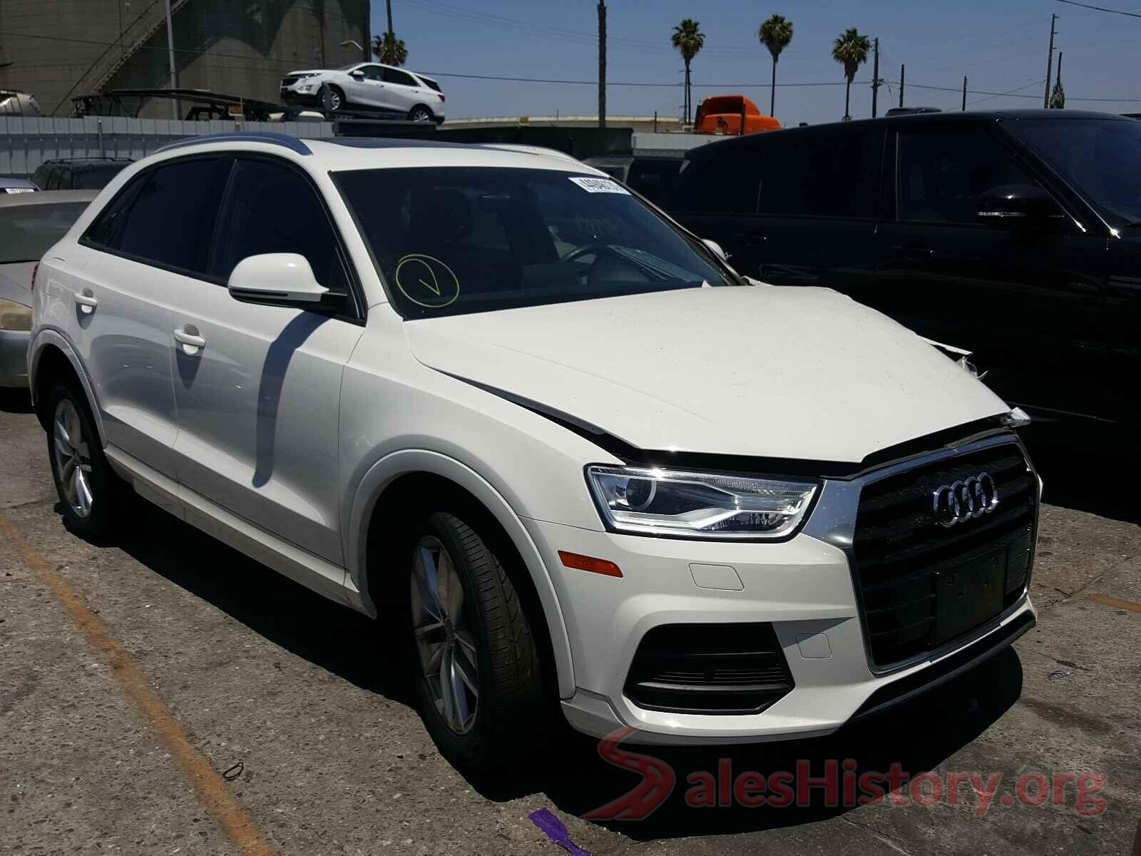 WA1ECCFS5HR002898 2017 AUDI Q3