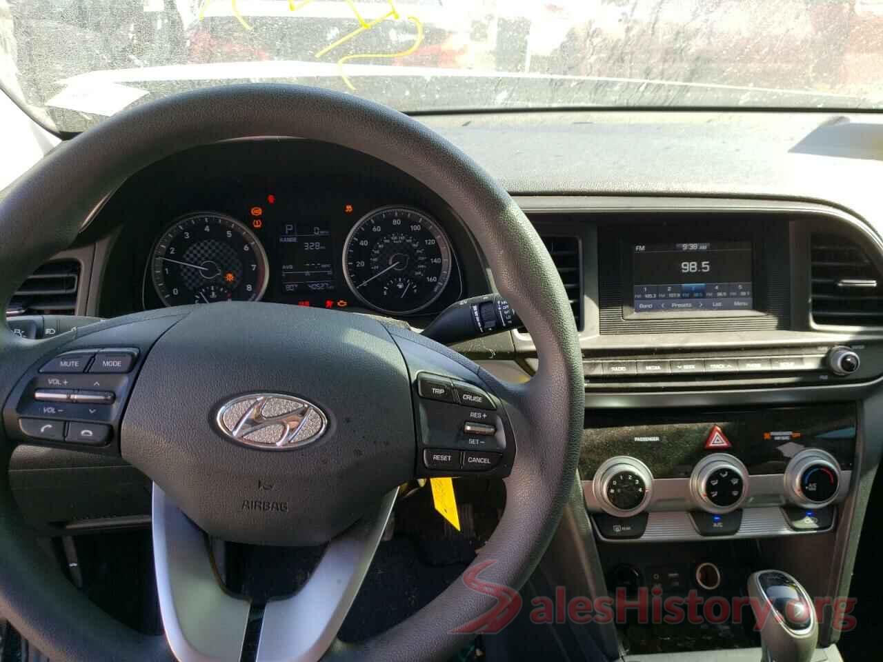 5NPD74LF2KH465065 2019 HYUNDAI ELANTRA