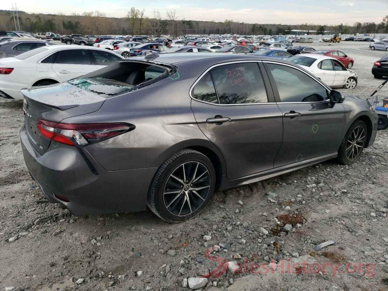 4T1G11AK9MU571613 2021 TOYOTA CAMRY