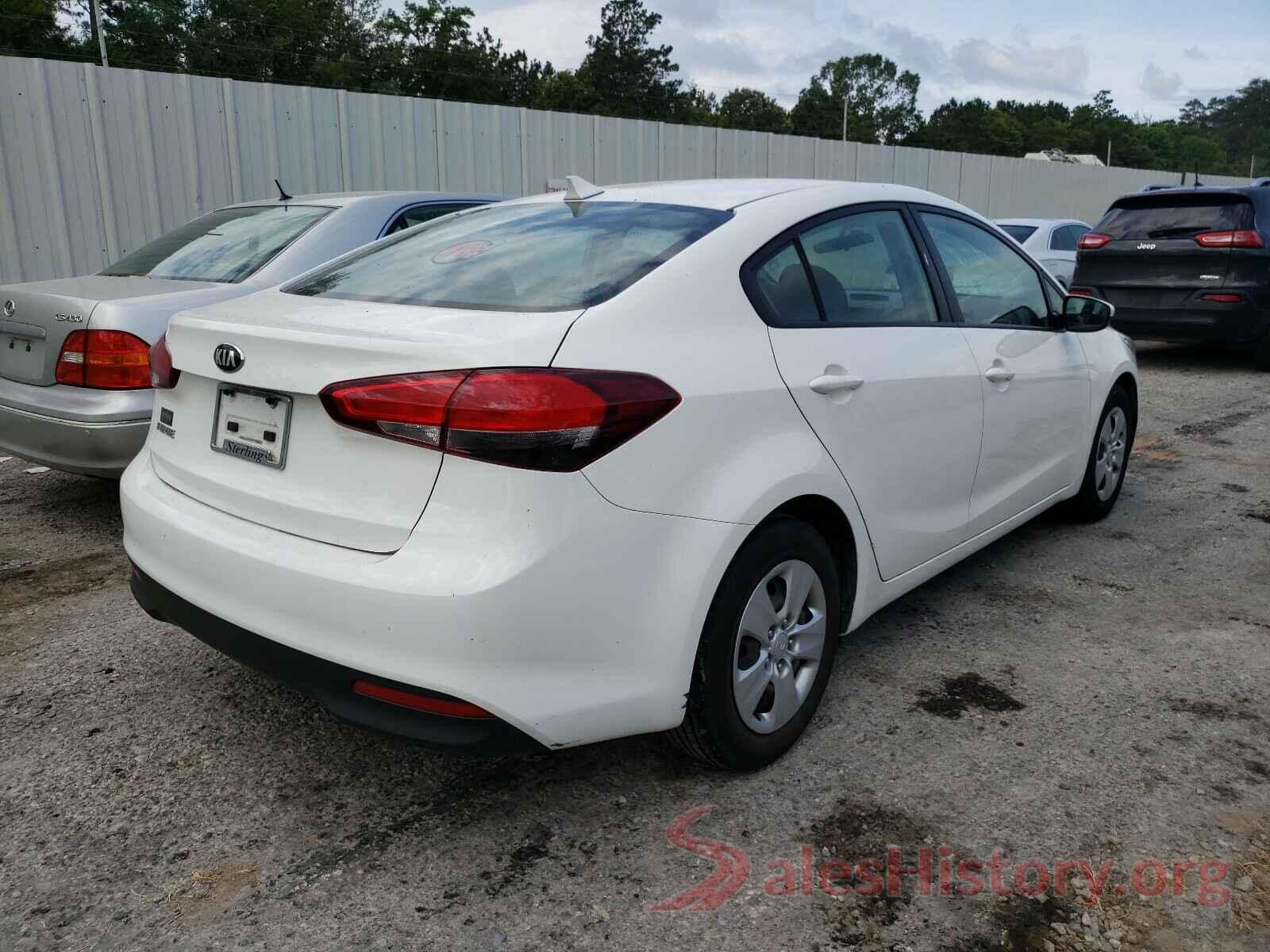 3KPFK4A75HE121830 2017 KIA FORTE