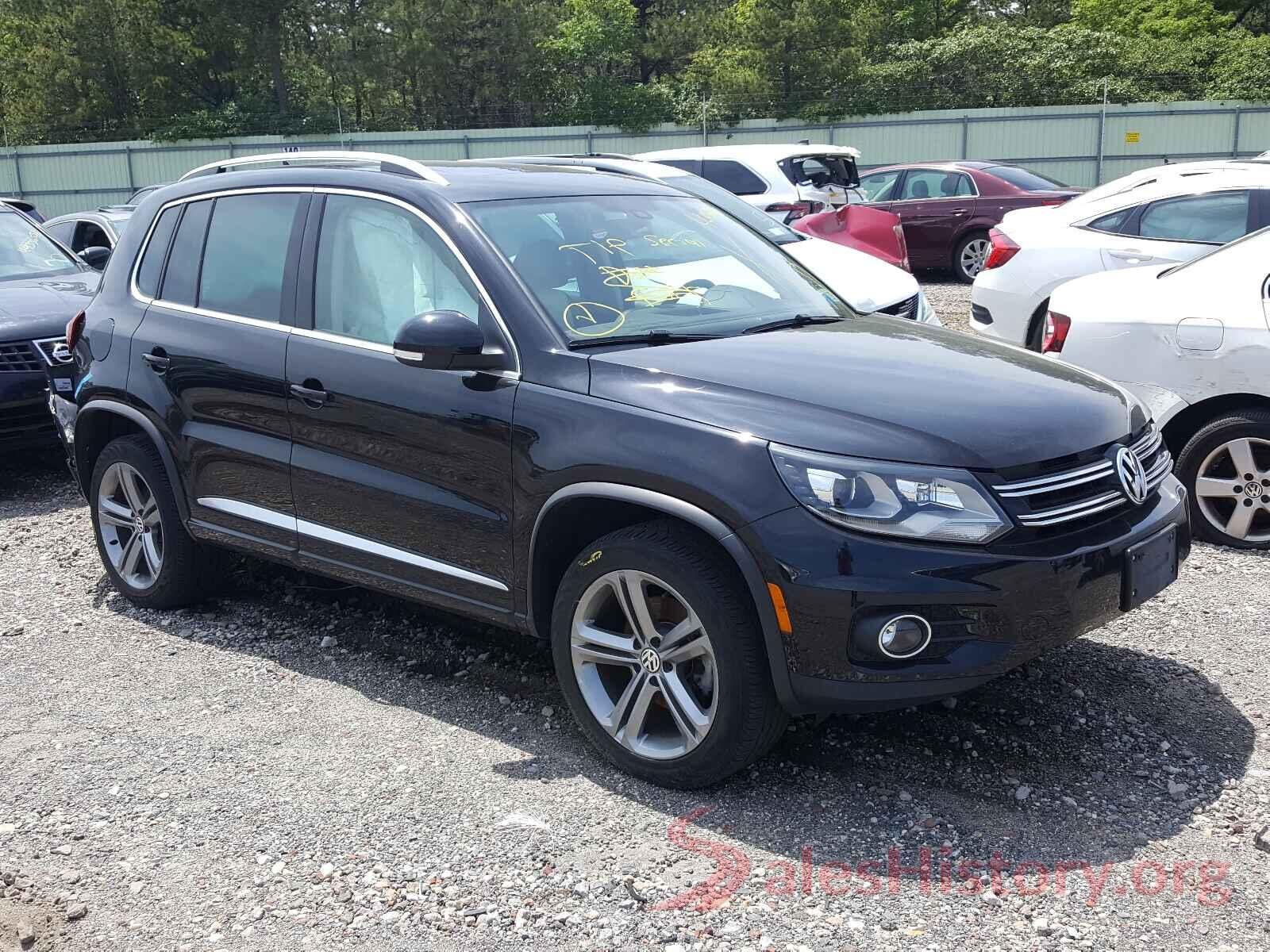 WVGUV7AX8HW505652 2017 VOLKSWAGEN TIGUAN