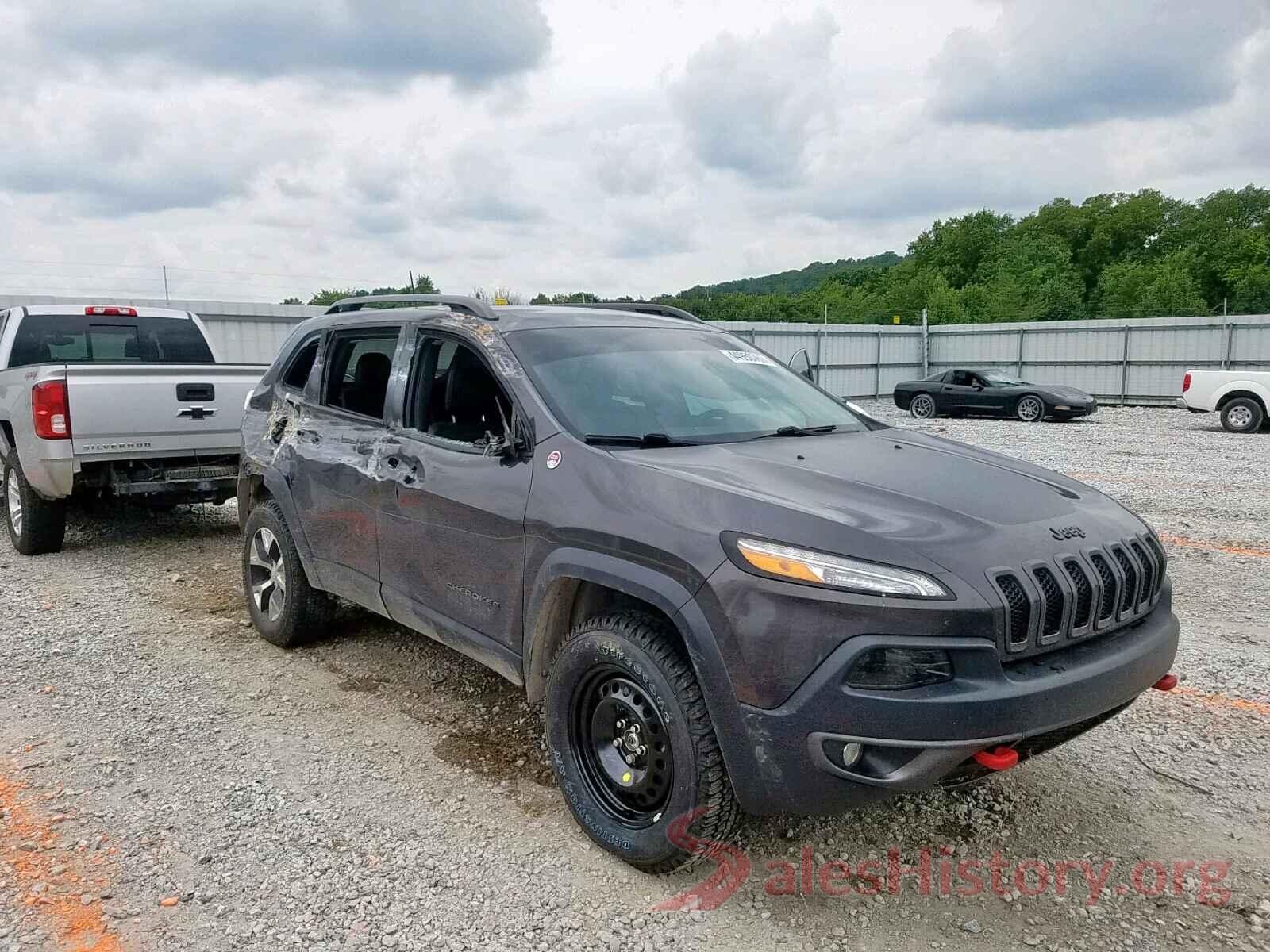 1C4PJMBX7JD502351 2018 JEEP CHEROKEE