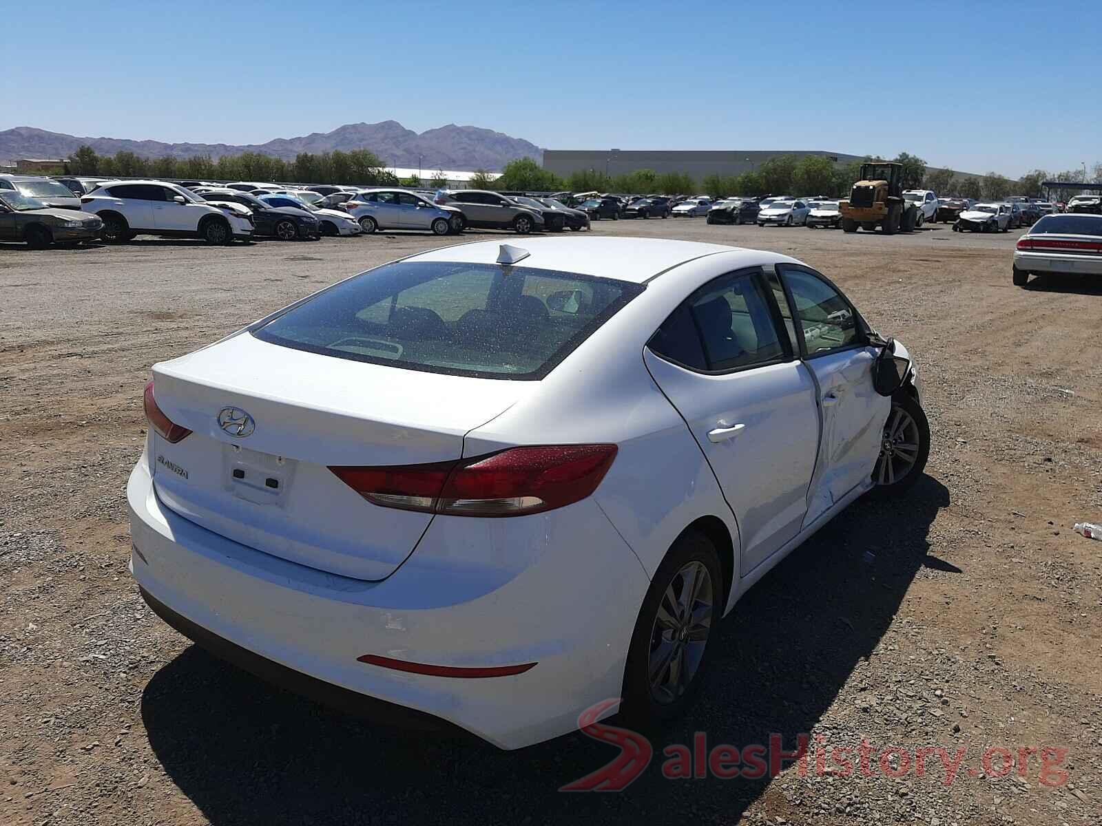 5NPD84LF4JH352424 2018 HYUNDAI ELANTRA