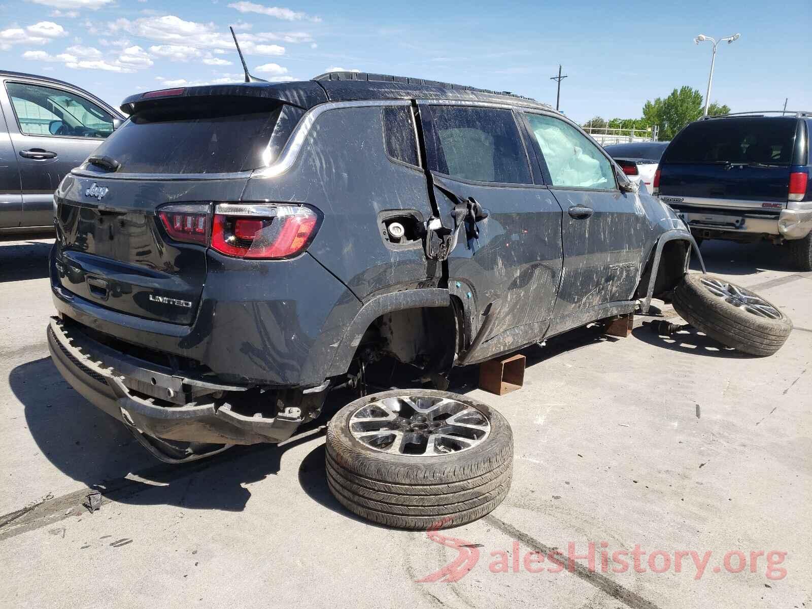 3C4NJDCB9JT456784 2018 JEEP COMPASS