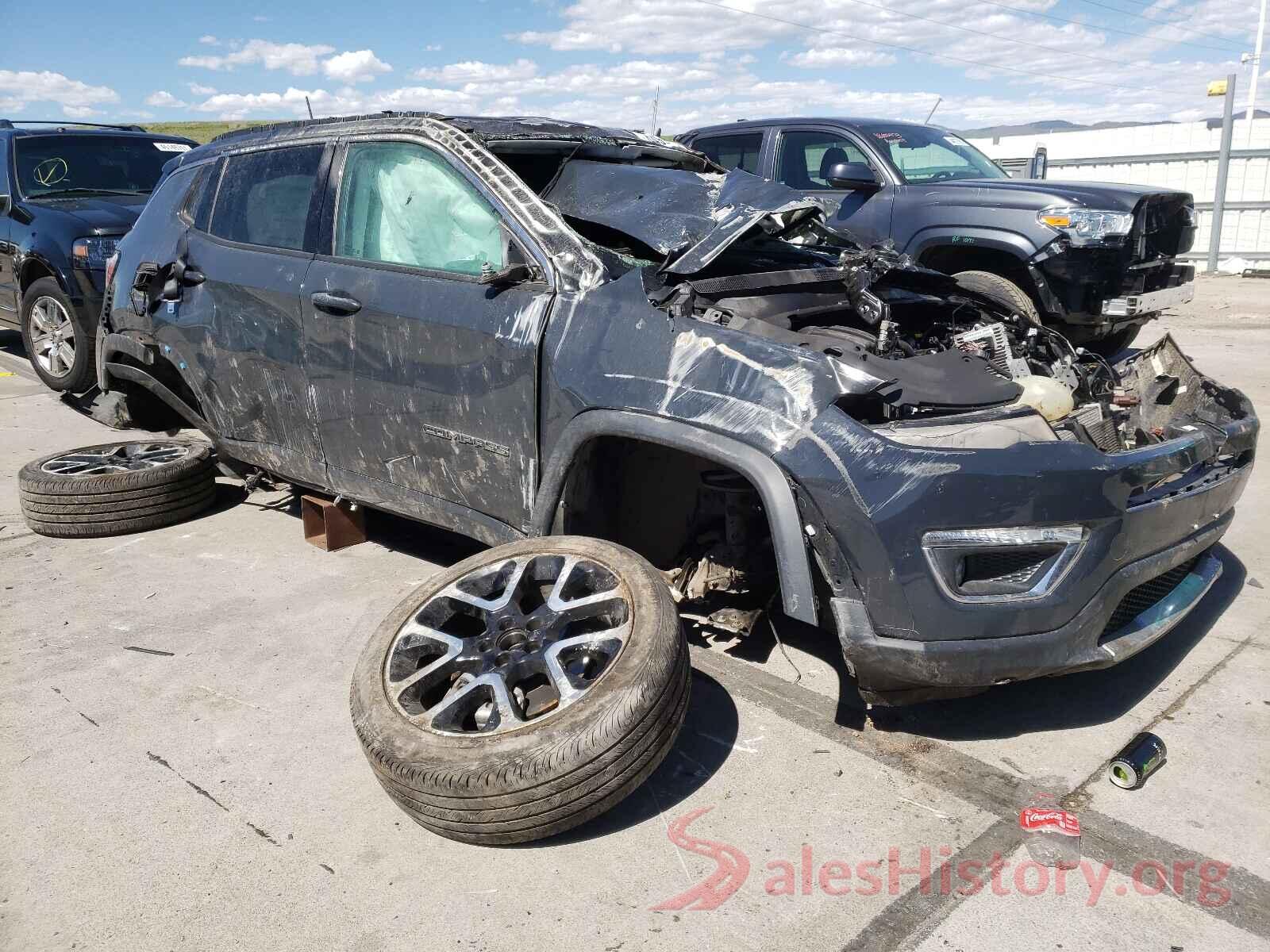 3C4NJDCB9JT456784 2018 JEEP COMPASS