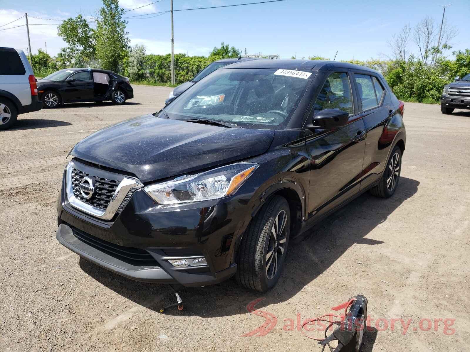 3N1CP5CU3JL526070 2018 NISSAN KICKS