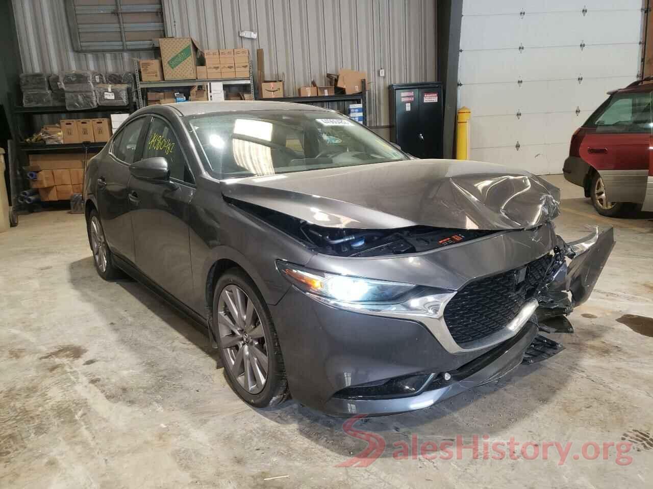 3MZBPAEM7KM105055 2019 MAZDA 3