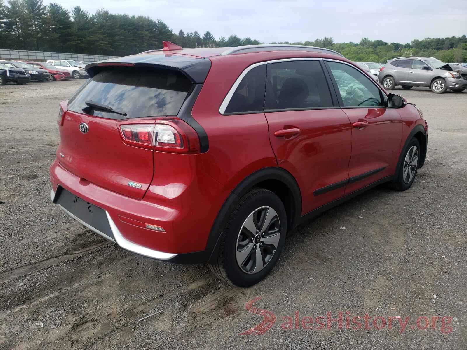 KNDCC3LC8J5113520 2018 KIA NIRO