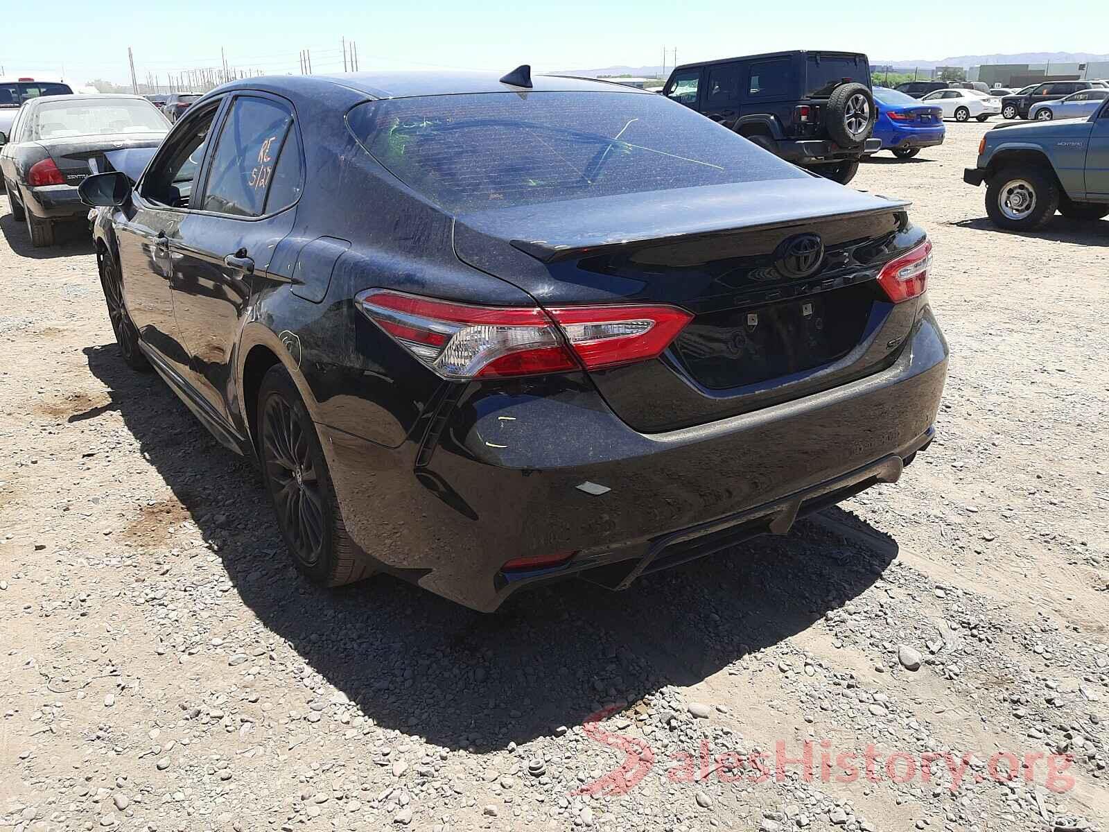 4T1B11HKXKU239208 2019 TOYOTA CAMRY