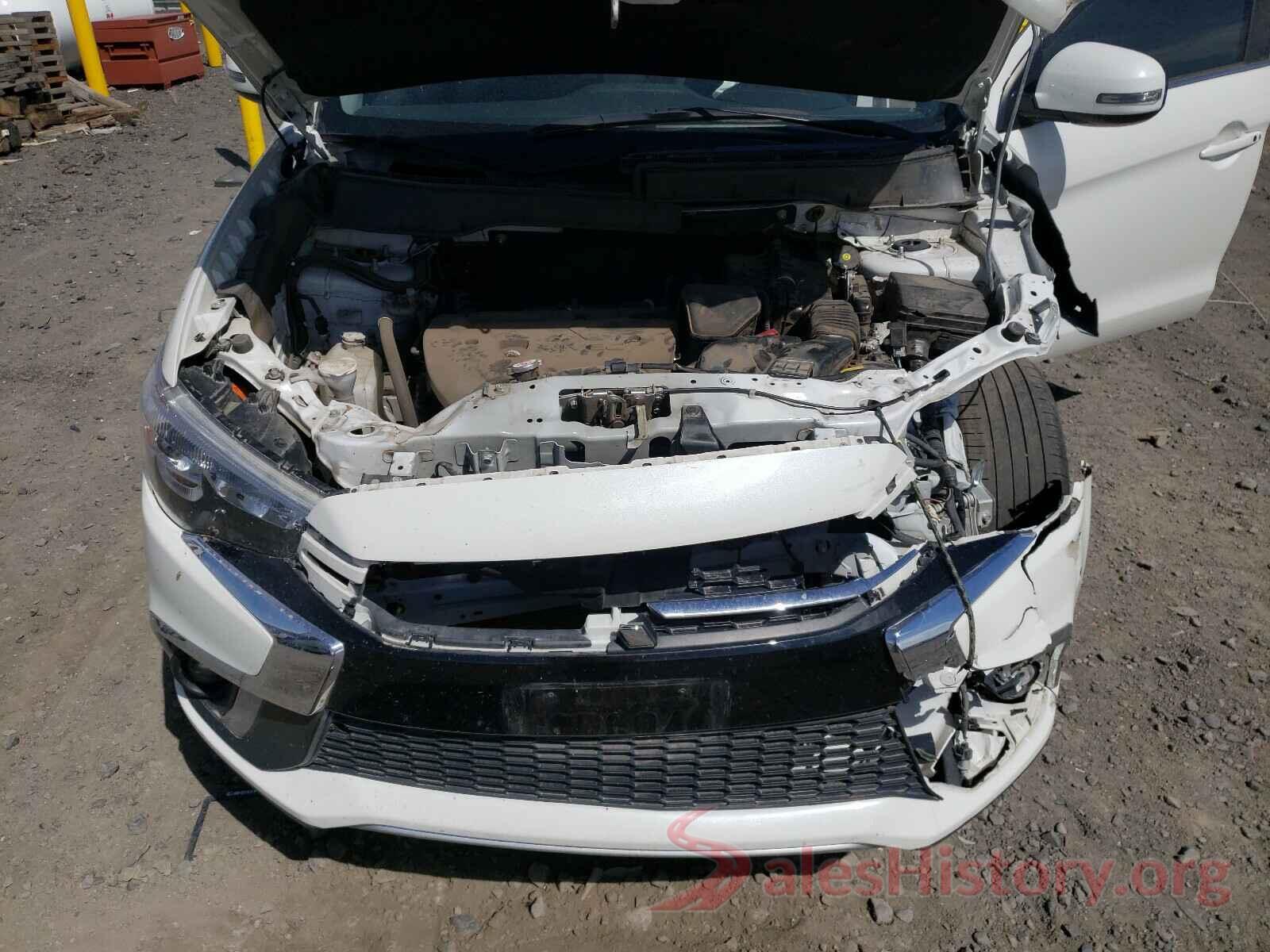 JA4AR4AW3JU010952 2018 MITSUBISHI OUTLANDER