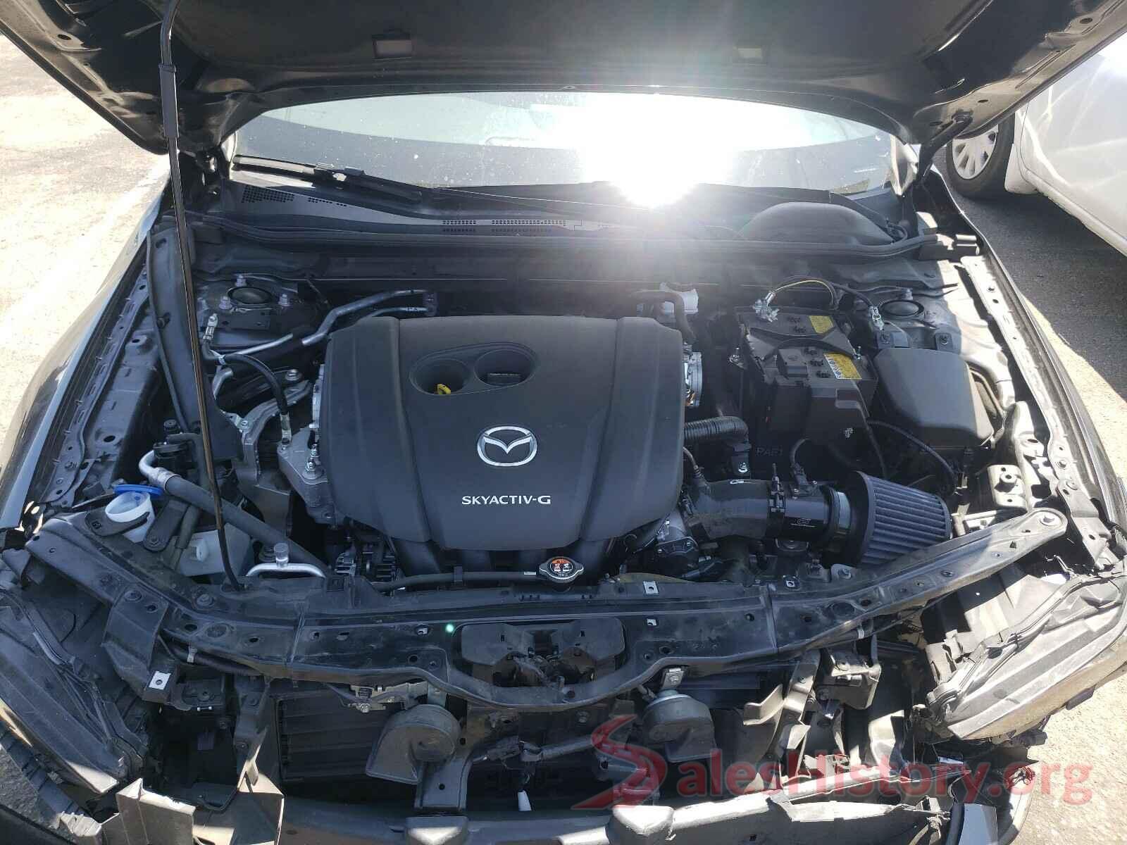 JM1BPBJM1K1124745 2019 MAZDA 3