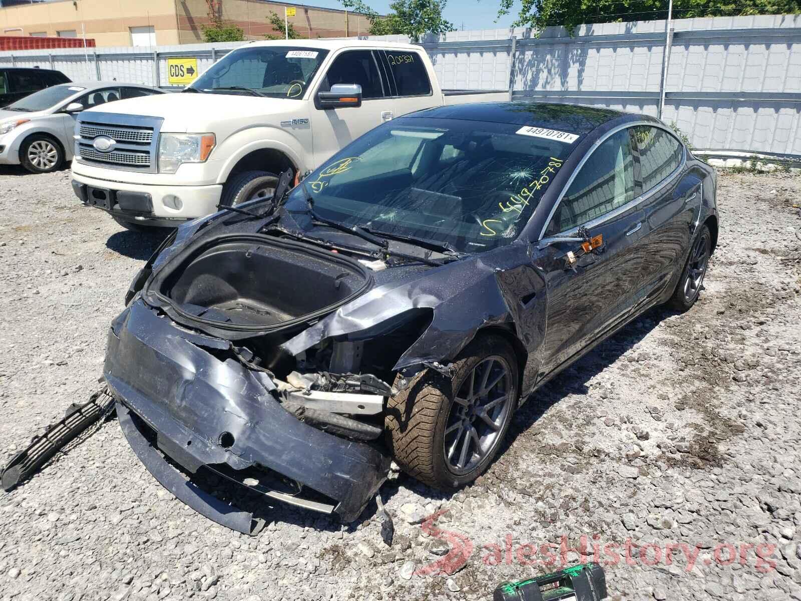 5YJ3E1EB8KF393846 2019 TESLA MODEL 3