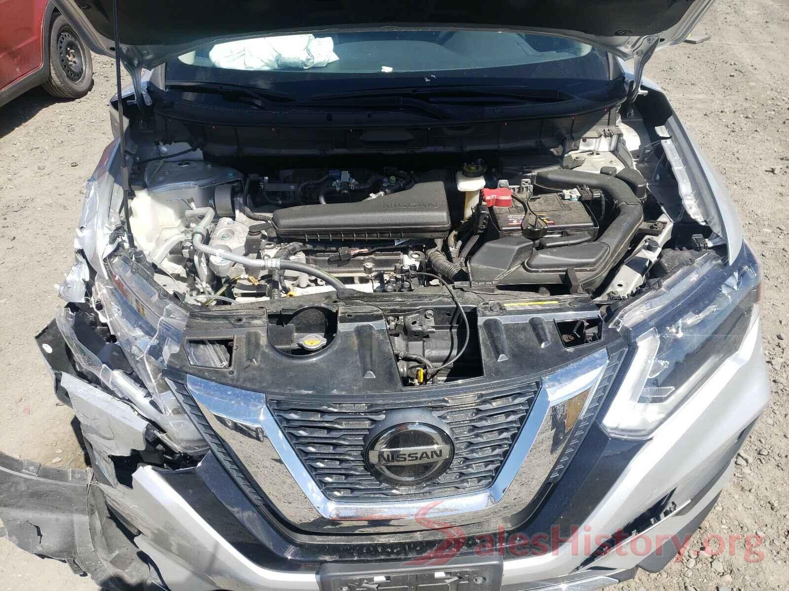 KNMAT2MV4JP585736 2018 NISSAN ROGUE