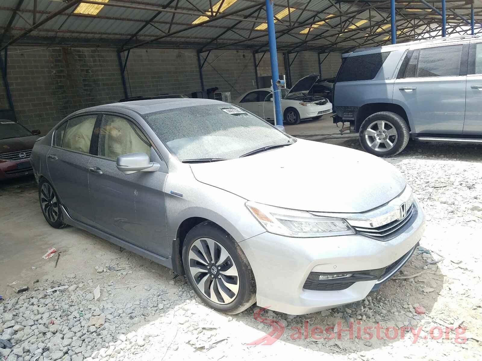 JHMCR6F72HC029874 2017 HONDA ACCORD