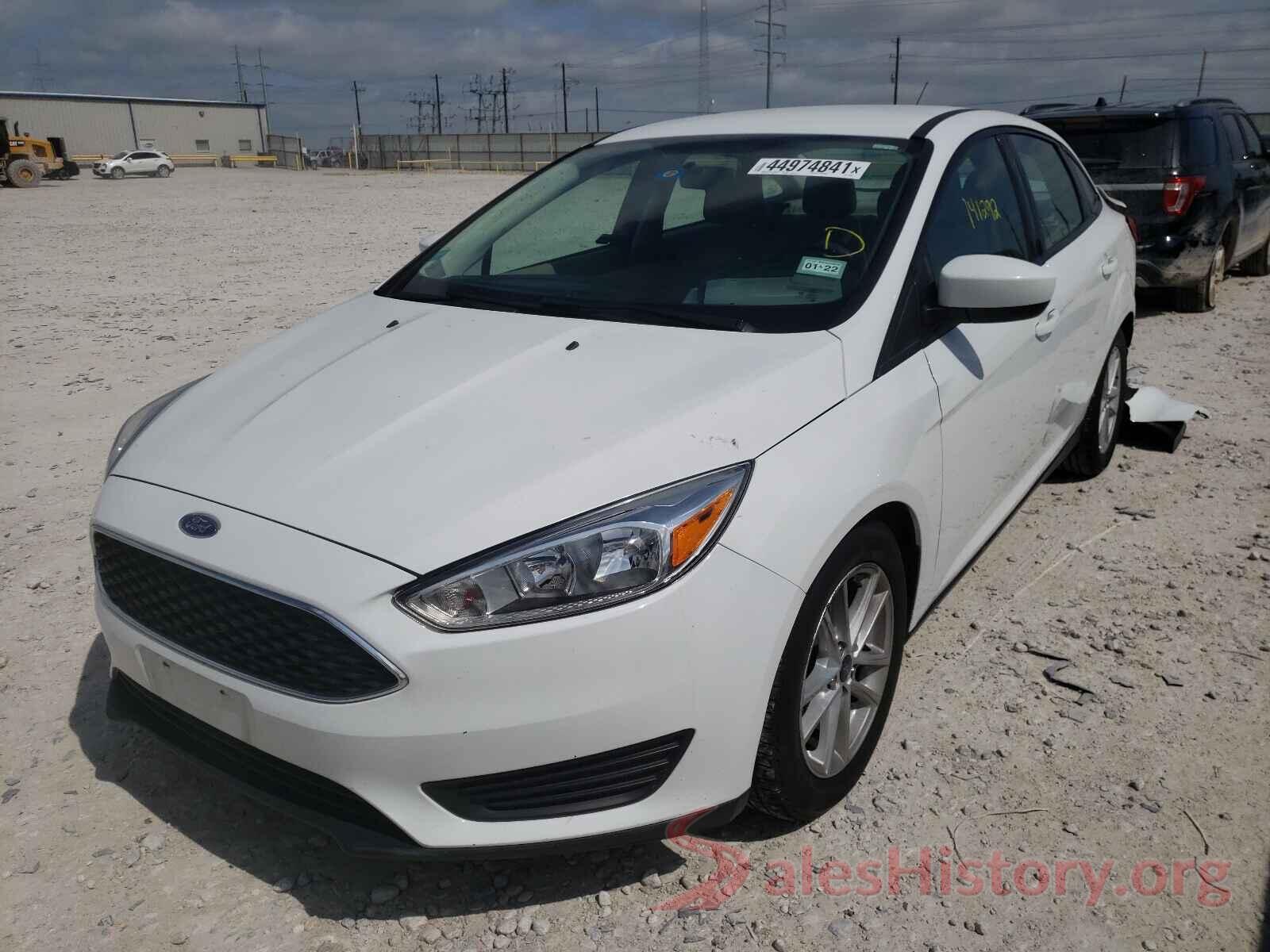 1FADP3F2XJL240444 2018 FORD FOCUS