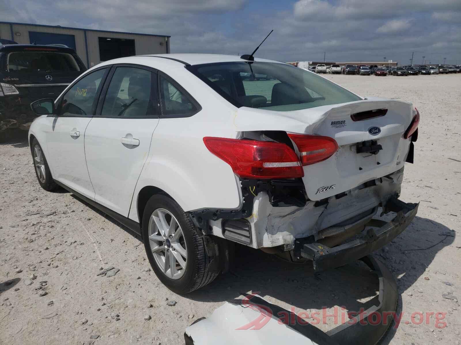 1FADP3F2XJL240444 2018 FORD FOCUS