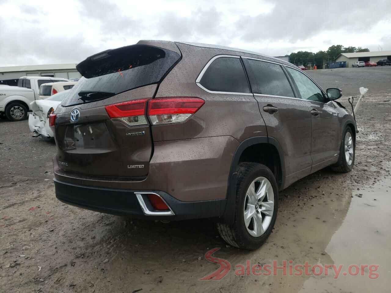 5TDDGRFH7JS037964 2018 TOYOTA HIGHLANDER