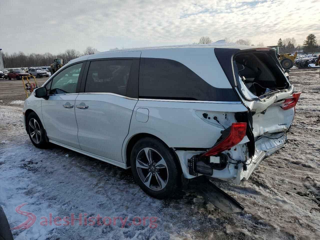 2019 HONDA ODYSSEY VIN 5FNRL6H82KB064699, front view