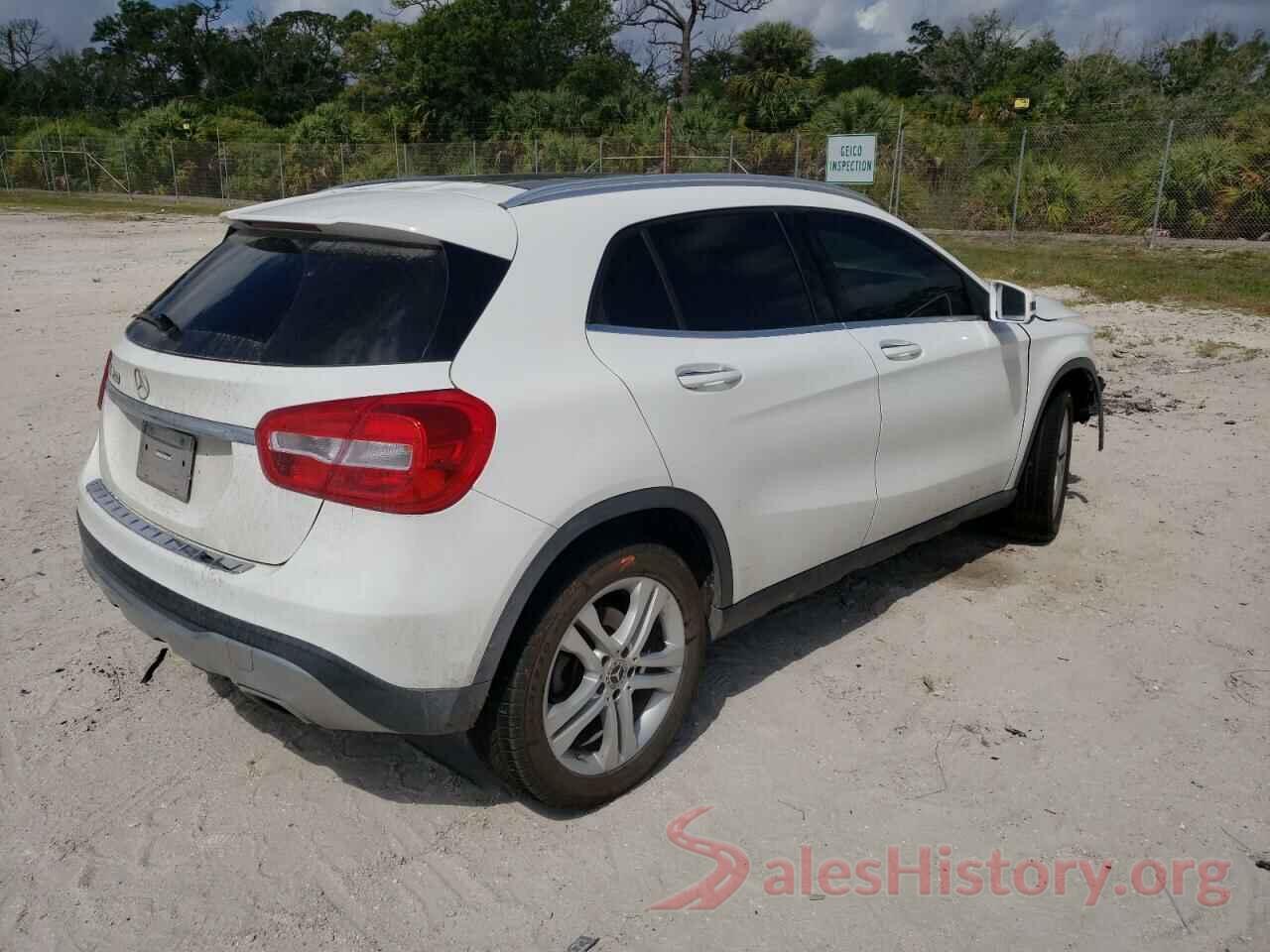 WDCTG4EB5JJ490631 2018 MERCEDES-BENZ GLA-CLASS