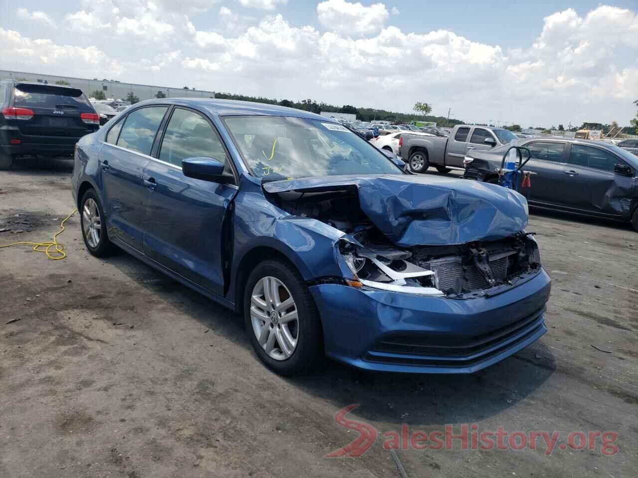 3VW2B7AJ4HM268686 2017 VOLKSWAGEN JETTA