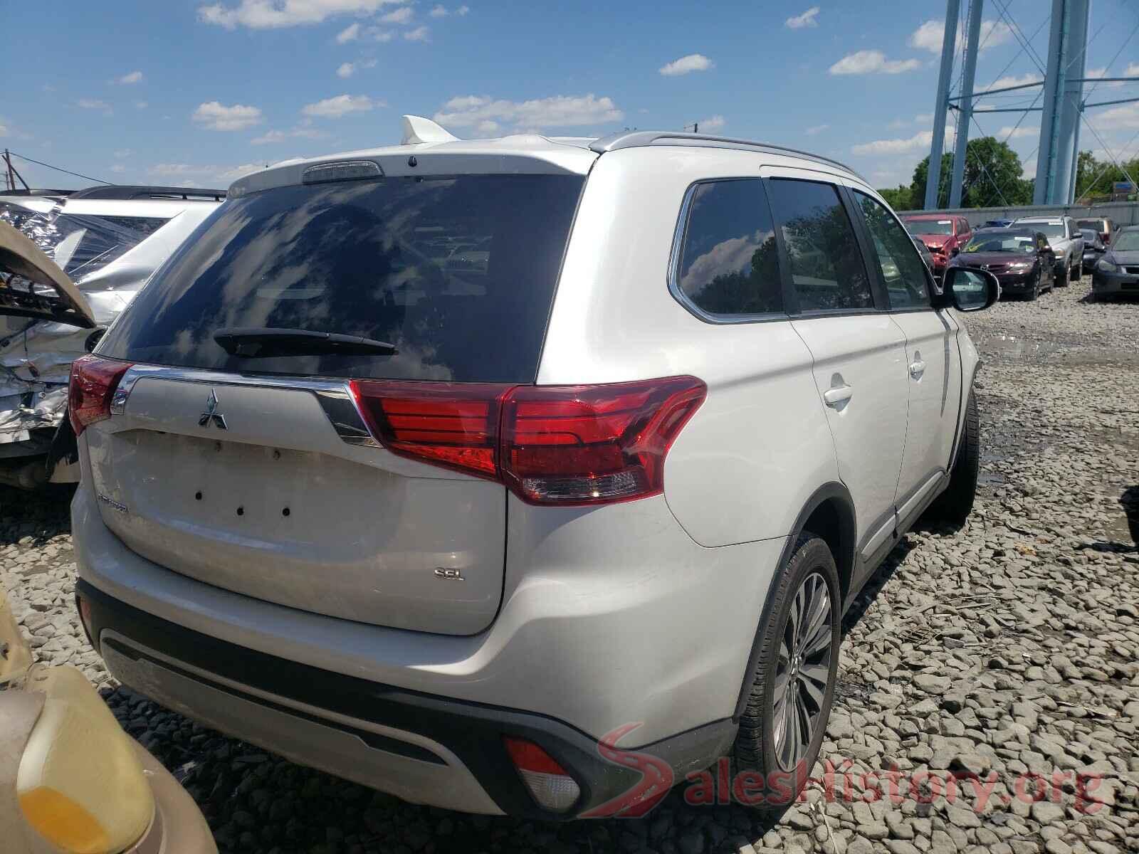 JA4AD3A30LZ033531 2020 MITSUBISHI OUTLANDER