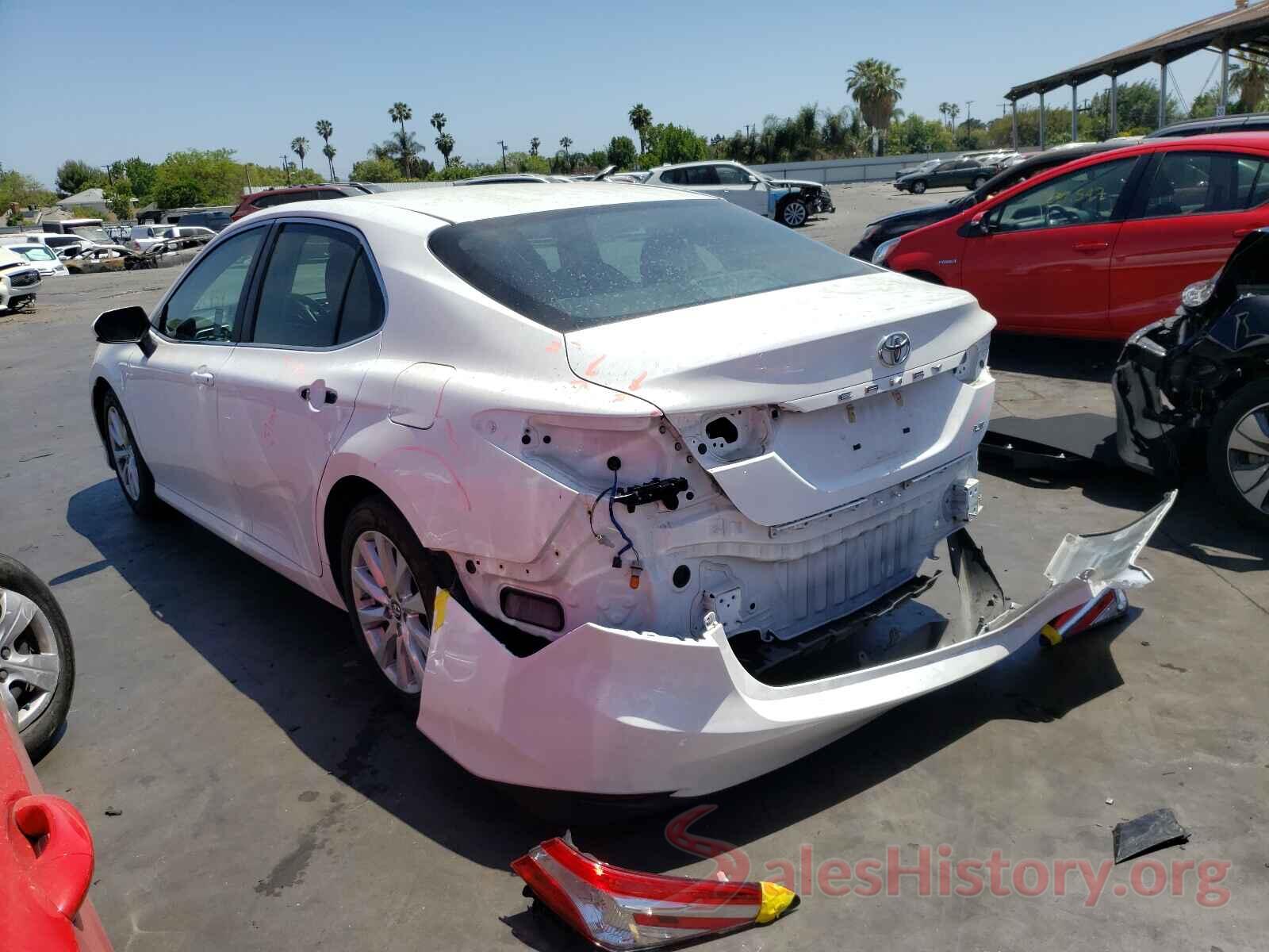 4T1B11HK8JU522253 2018 TOYOTA CAMRY