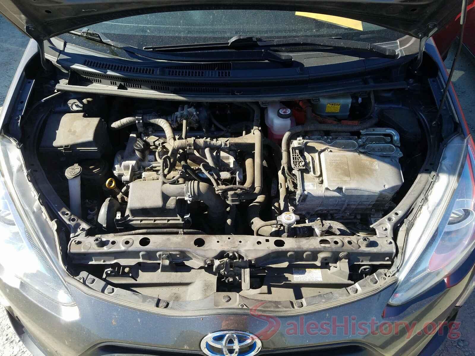 JTDKDTB37H1594212 2017 TOYOTA PRIUS