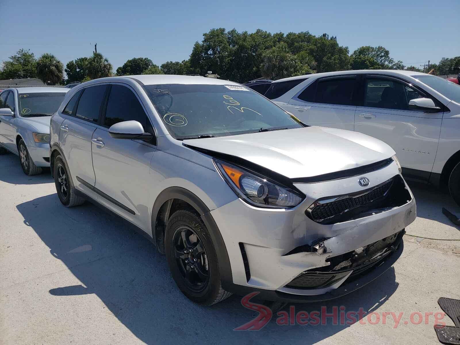 KNDCB3LCXH5043614 2017 KIA NIRO