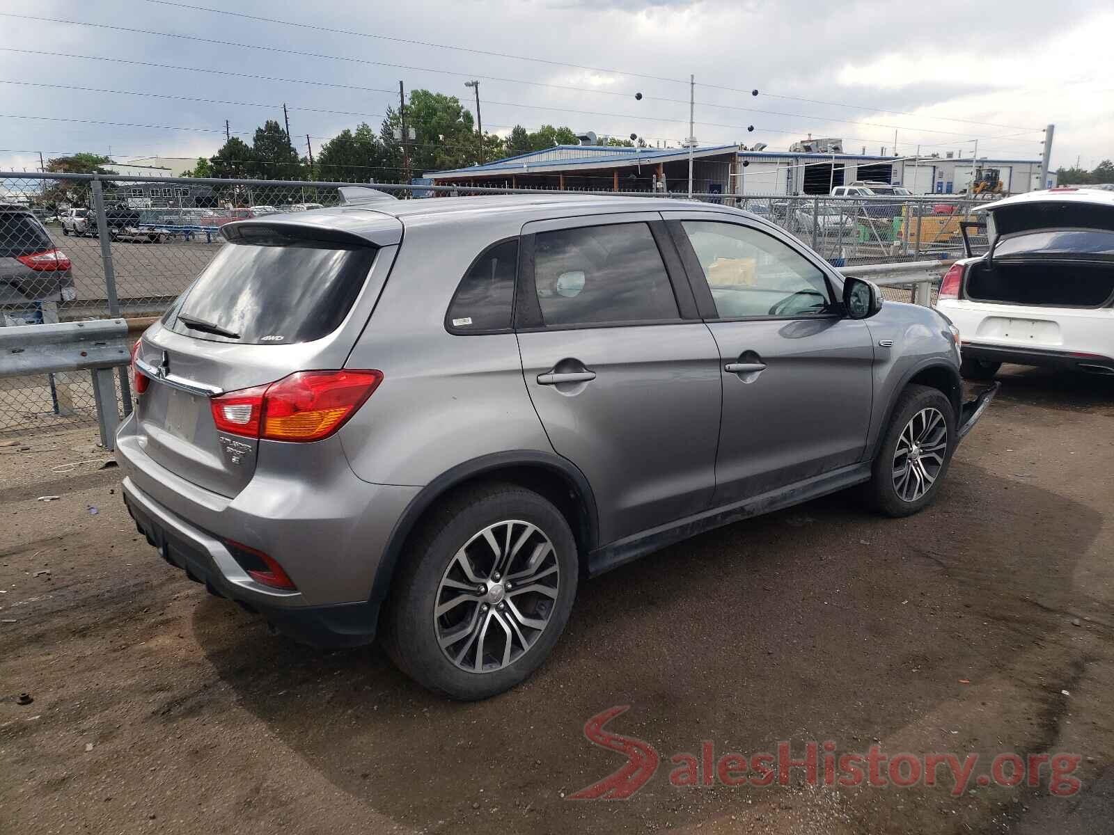 JA4AR3AW8JU014361 2018 MITSUBISHI OUTLANDER