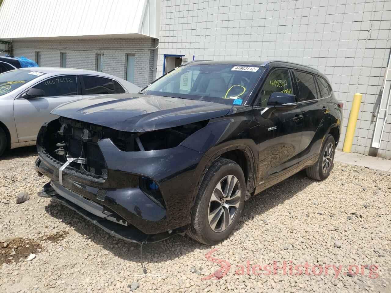 5TDHBRCHXMS524052 2021 TOYOTA HIGHLANDER