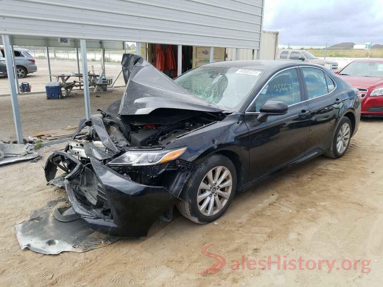 4T1B11HK9JU094600 2018 TOYOTA CAMRY