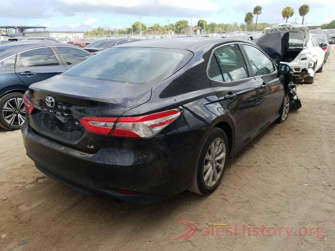 4T1B11HK9JU094600 2018 TOYOTA CAMRY