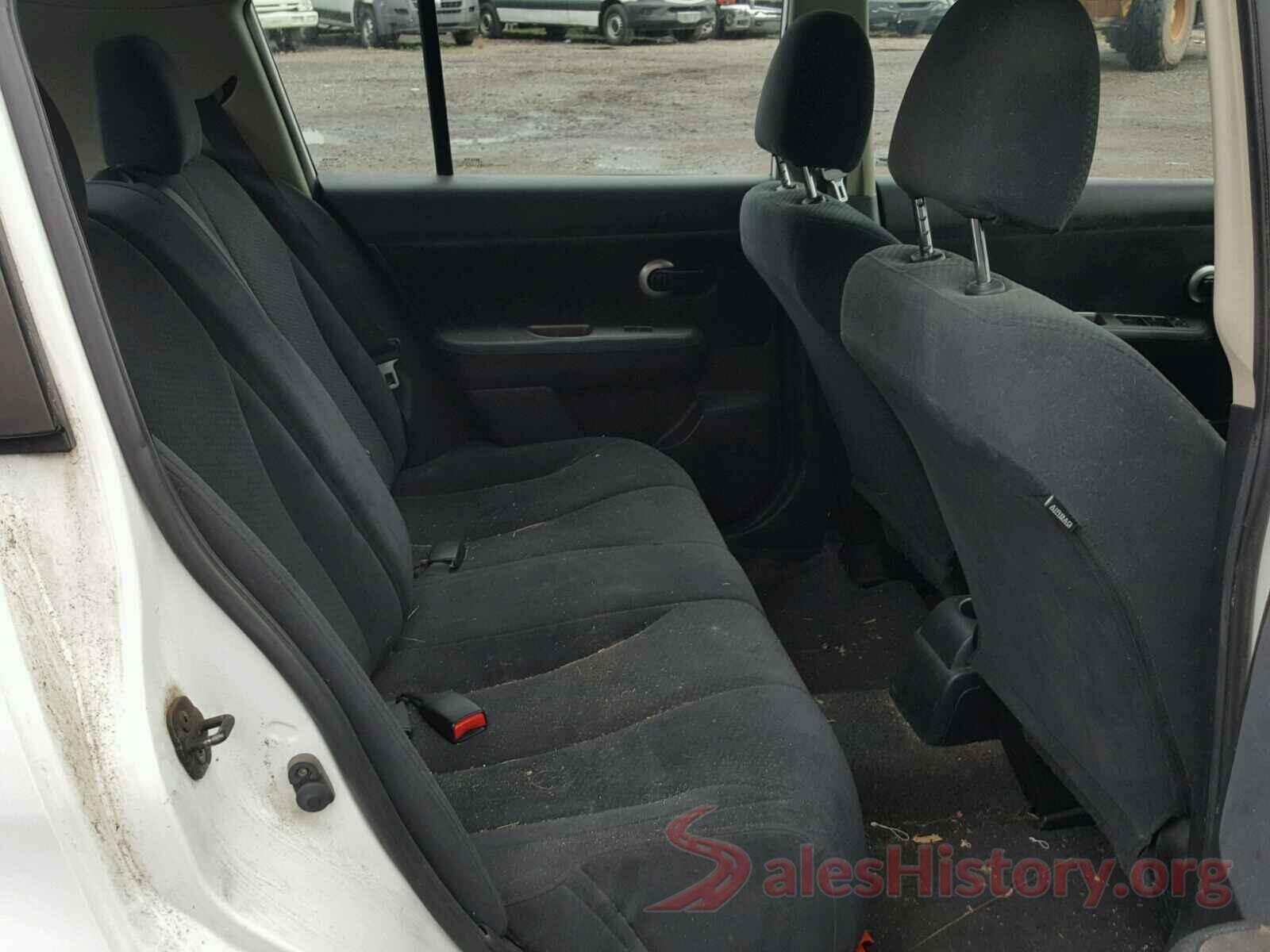 3N1BC1CP8BL399263 2011 NISSAN VERSA