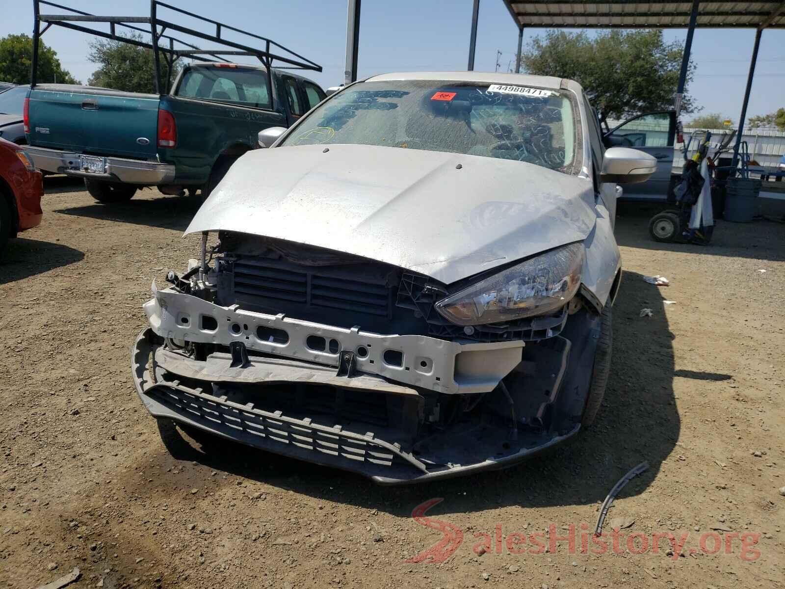 1FADP3M23JL303970 2018 FORD FOCUS