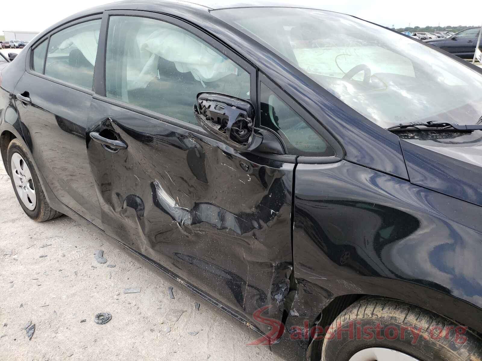 3KPFK4A76JE171383 2018 KIA FORTE