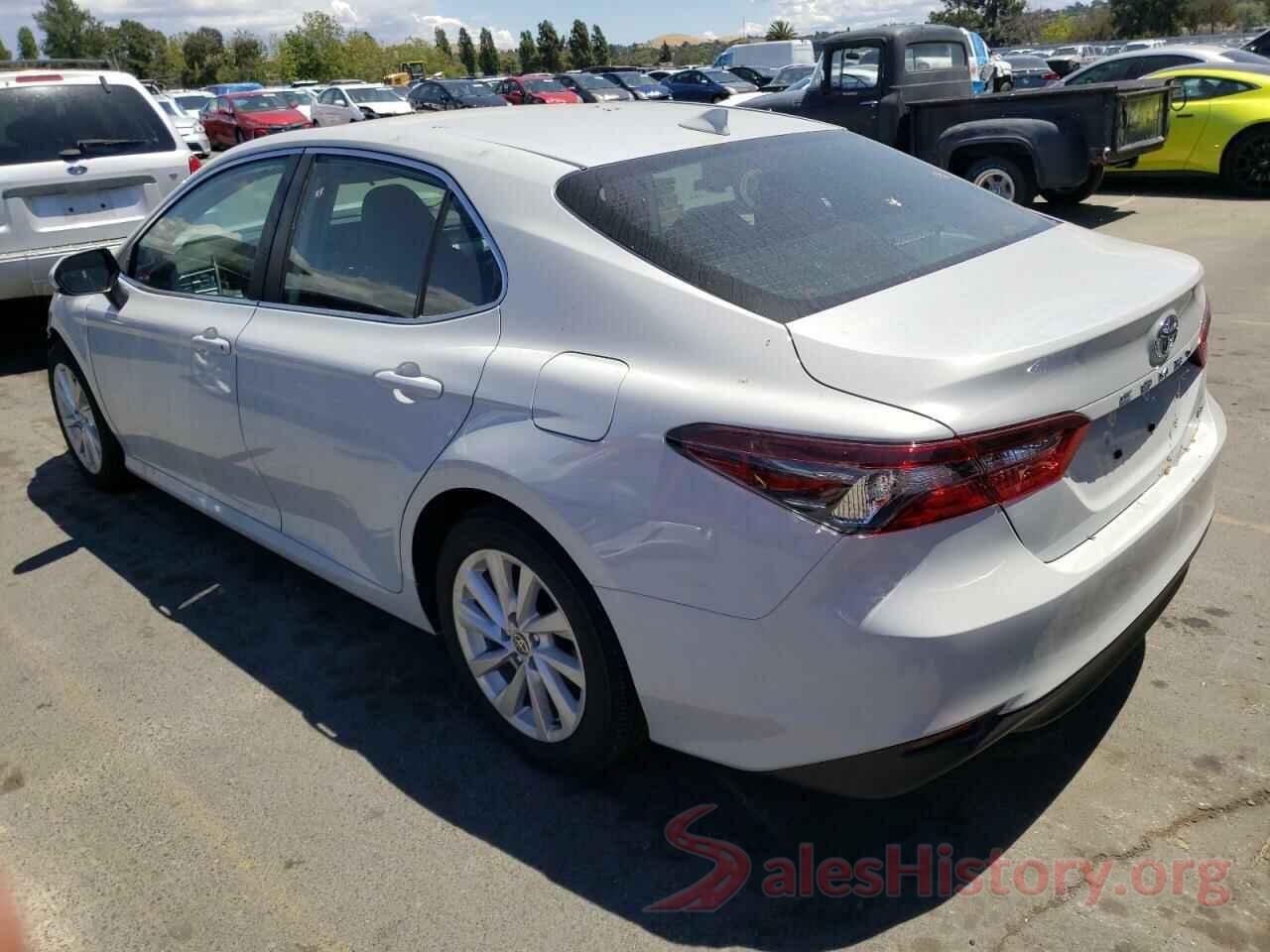 4T1C11AKXNU016511 2022 TOYOTA CAMRY