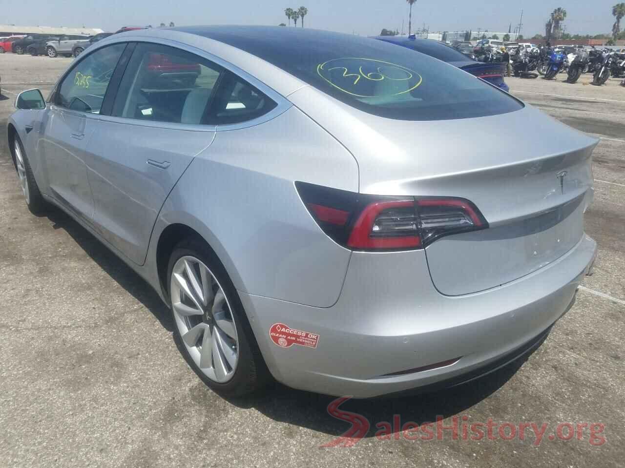 5YJ3E1EB3JF100563 2018 TESLA MODEL 3