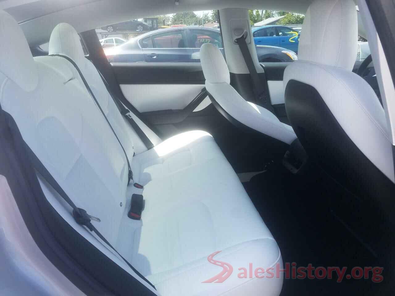 5YJ3E1EB3JF100563 2018 TESLA MODEL 3