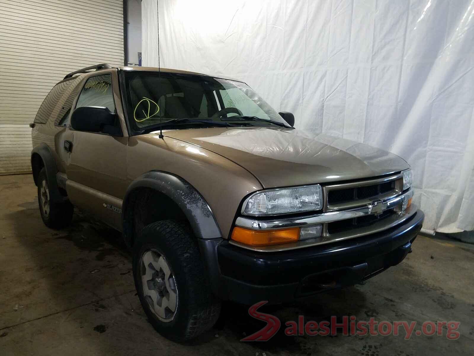 1GNCT18W22K228017 2002 CHEVROLET BLAZER