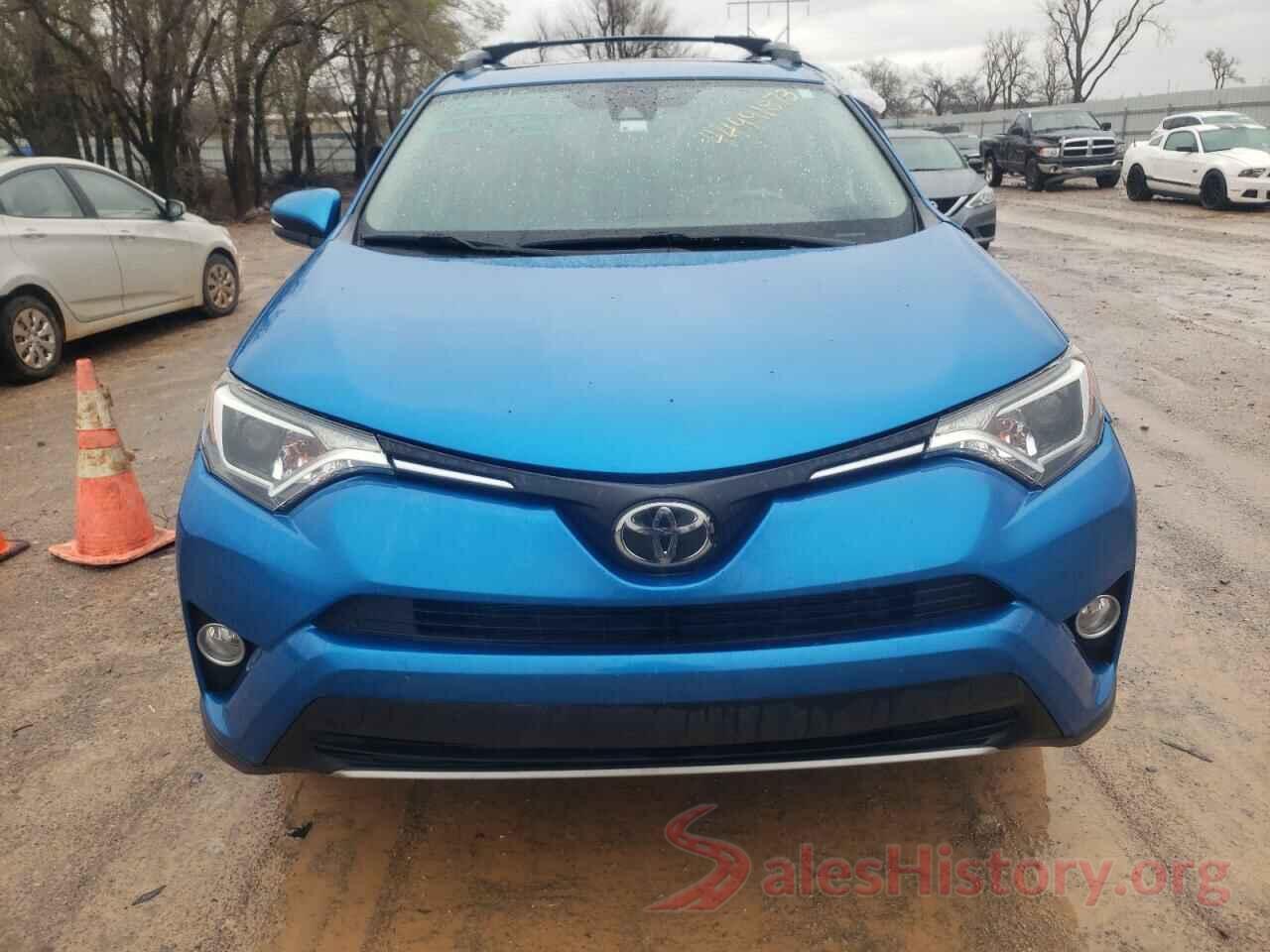 JTMWFREV4HJ709747 2017 TOYOTA RAV4