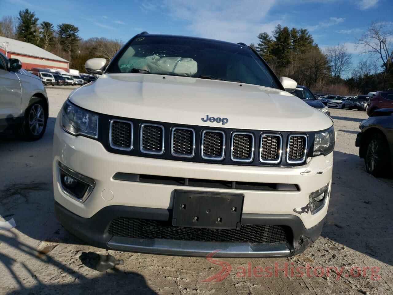 3C4NJDCB5JT163481 2018 JEEP COMPASS