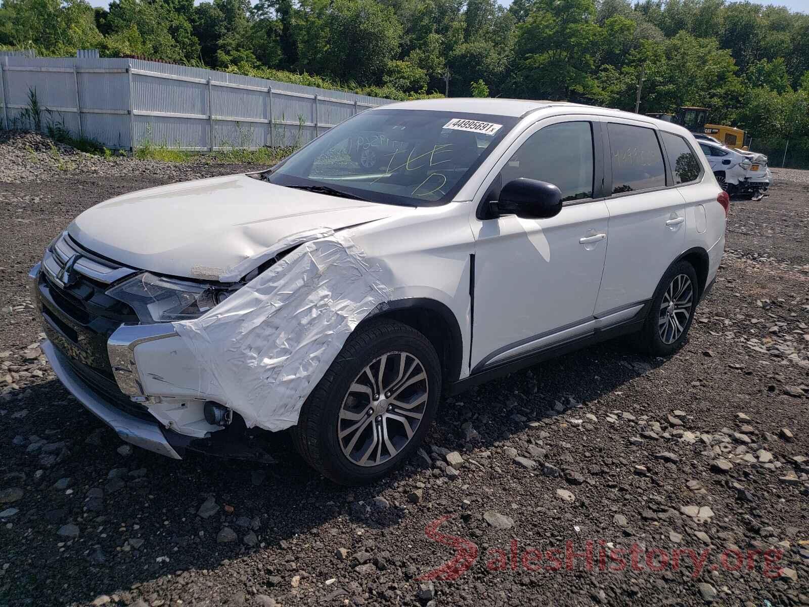 JA4AD2A30HZ017024 2017 MITSUBISHI OUTLANDER