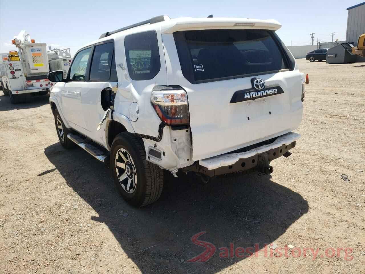 JTEBU5JR8L5825777 2020 TOYOTA 4RUNNER