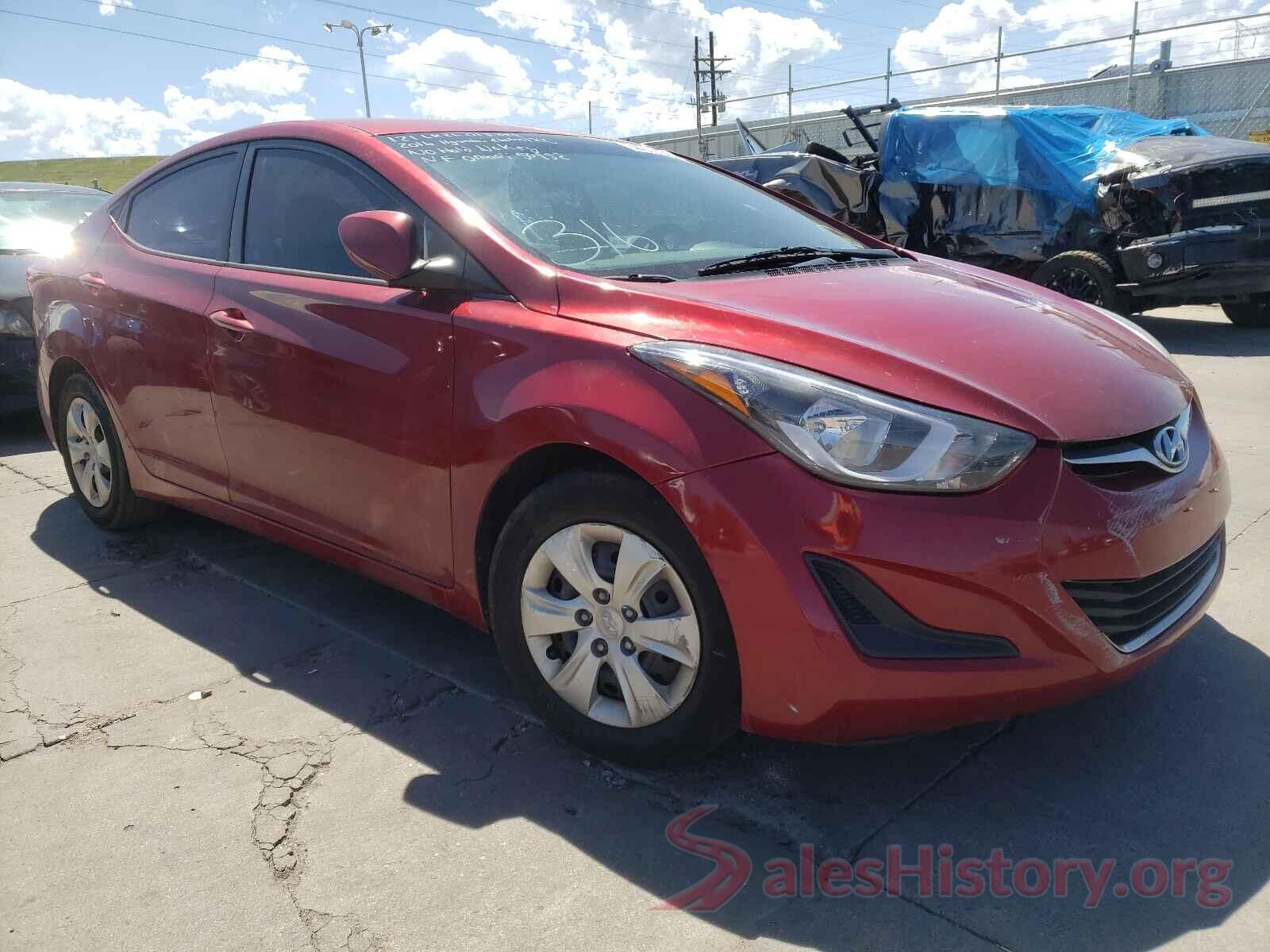 5NPDH4AE8GH701300 2016 HYUNDAI ELANTRA