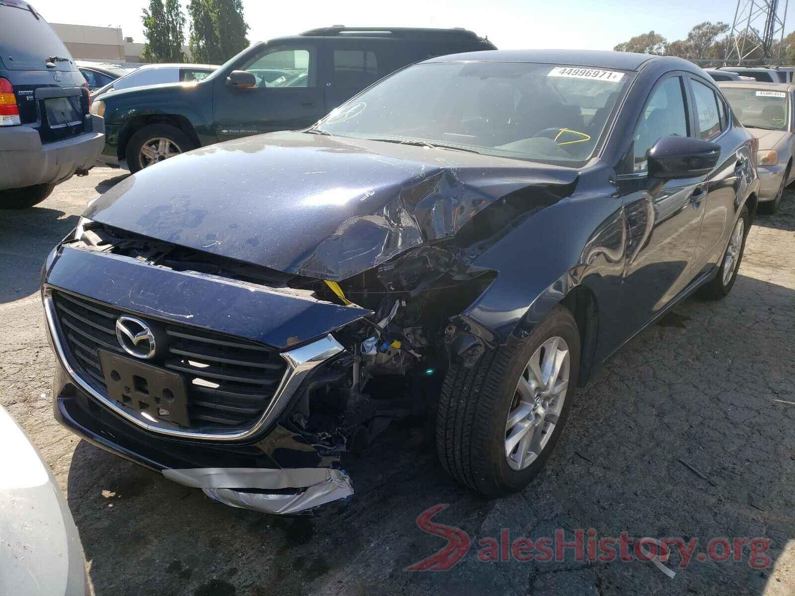 3MZBN1U79HM117945 2017 MAZDA 3