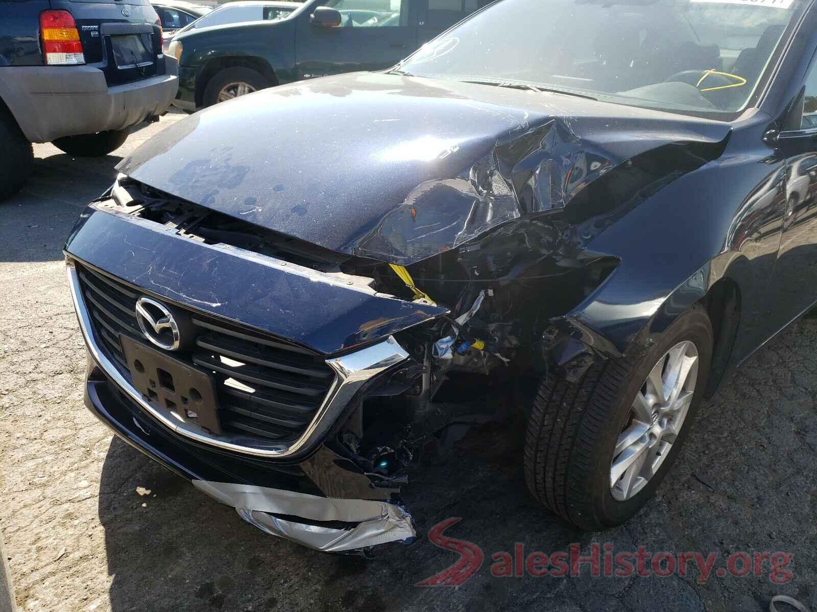 3MZBN1U79HM117945 2017 MAZDA 3